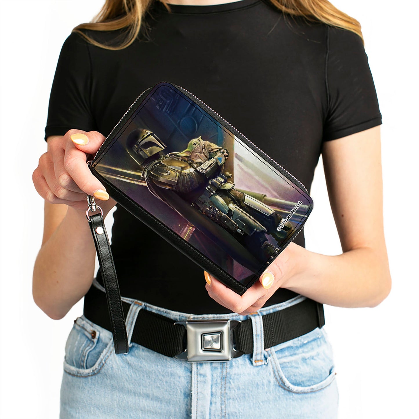 Women's PU Zip Around Wallet Rectangle - Star Wars The Mandalorian Carrying The Child Vivid Pose