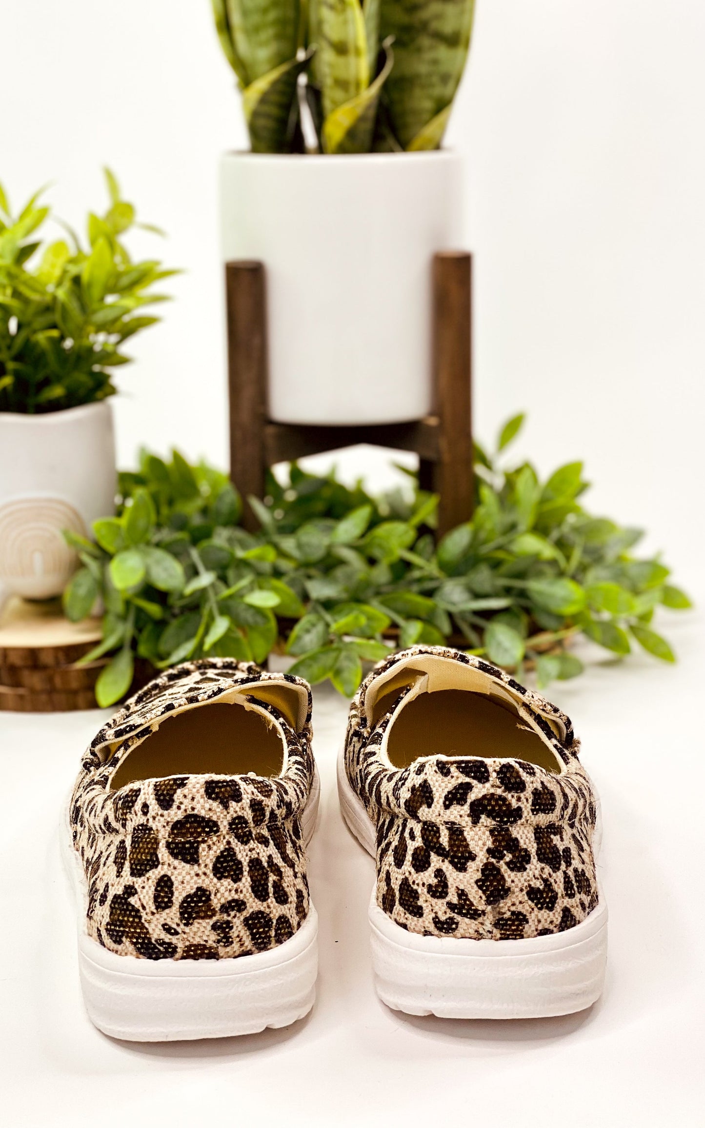 Maya Sneakers in Leopard