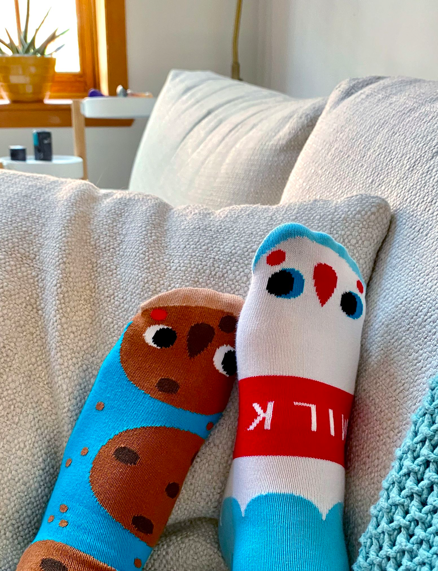 ADULT MILK & COOKIES SOCKS