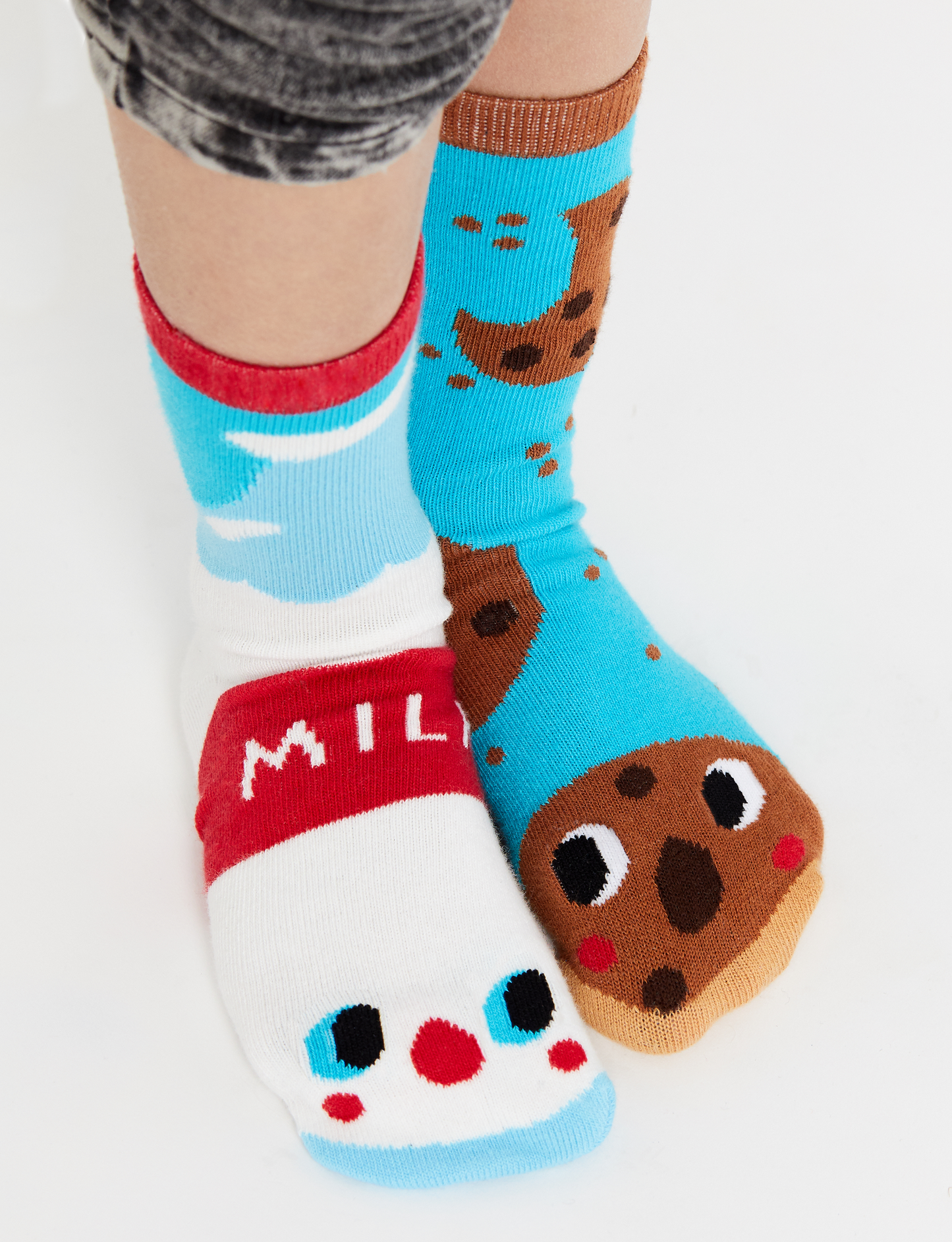 KIDS MILK & COOKIES NO SLIP SOCKS