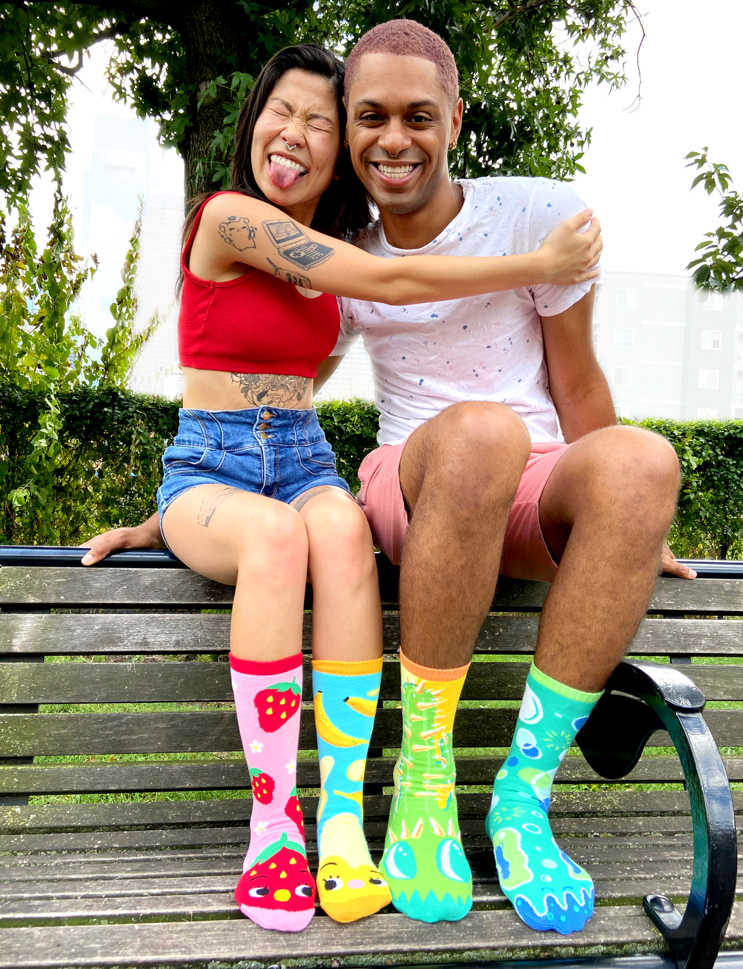 ADULT STRAWBERRY & BANANA SOCKS