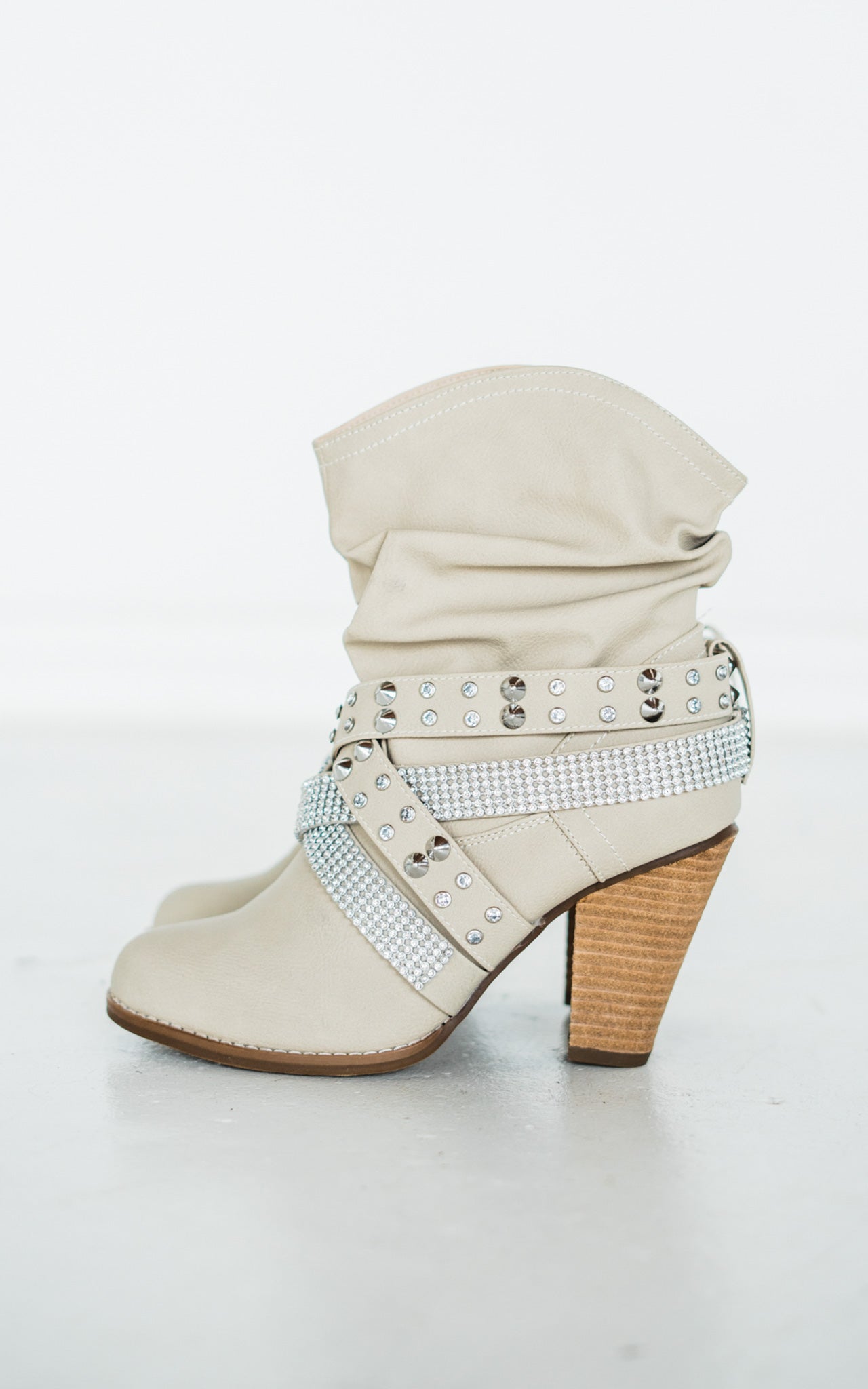 Short Change Booties in Cream